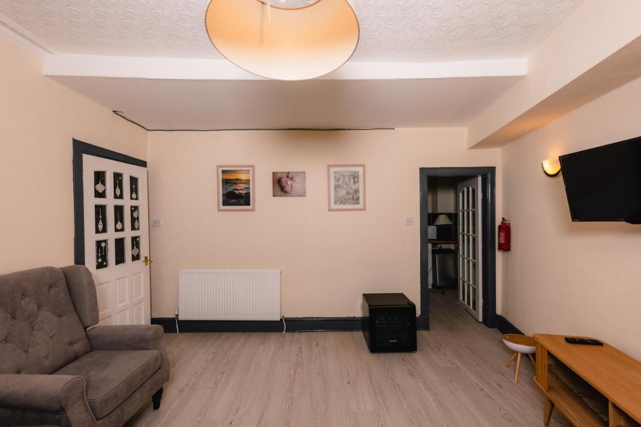 Old Town Central Apartments By The Meadows Εδιμβούργο Εξωτερικό φωτογραφία
